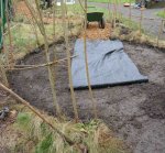 laying-membrane-and-woodchip-001